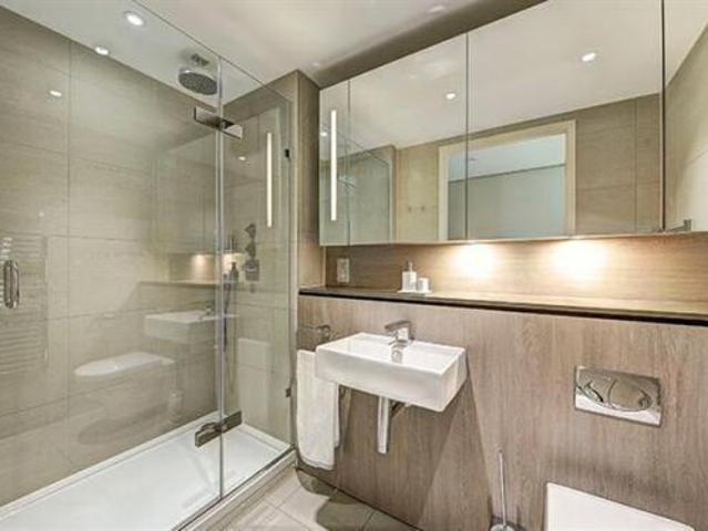 Flat for rent in Cat Hill