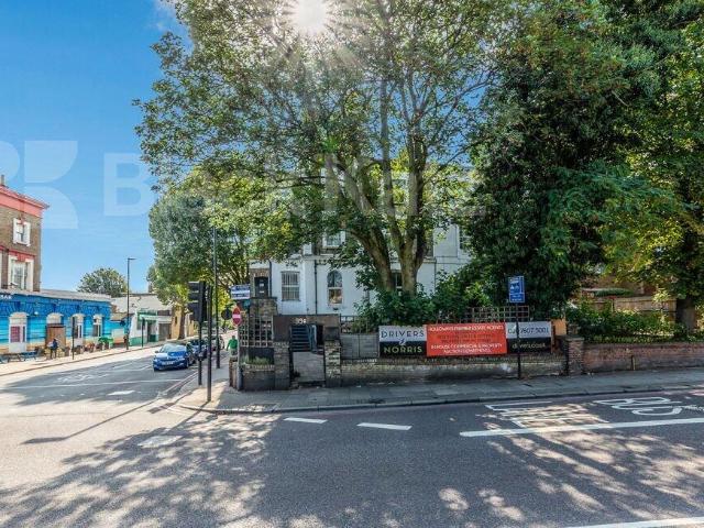 Flat for rent in Camden Town, Isle Of Man