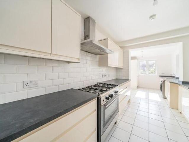 Flat for rent in West Dulwich, Greater London