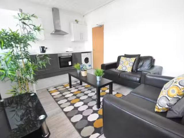 House for rent in Falcon Lodge, Wales