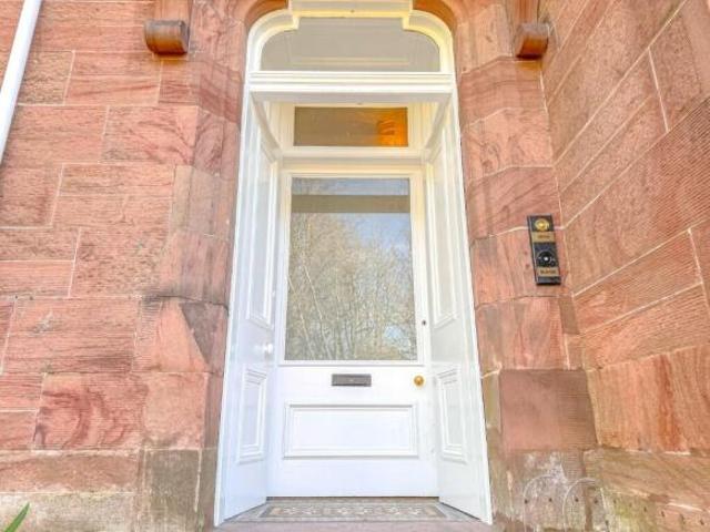 Flat for rent in Uddingston, Scotland