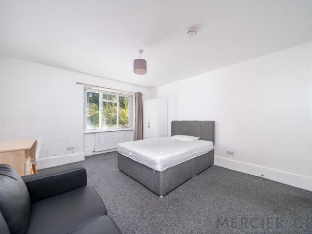 Flat for rent in Camden Town, Greater London