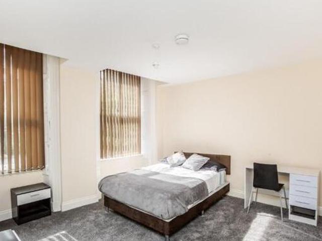 House for rent in Highfields, Huddersfield