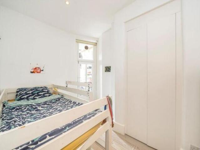 Flat for rent in Gospel Oak, Greater London