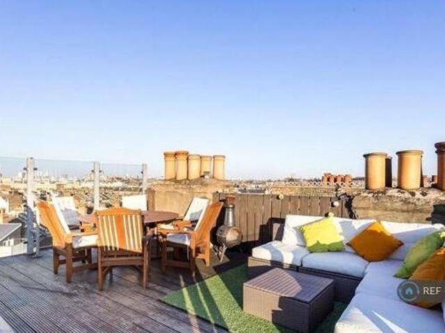 House for sale in Lyons, Greater London
