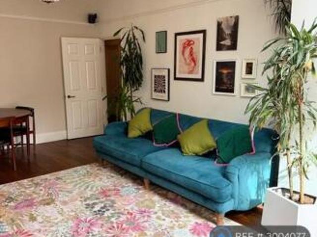 Flat for rent in Cat Hill