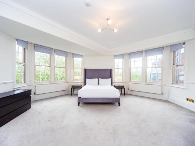 Flat for rent in St John's Wood