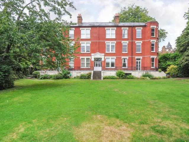 Flat for rent in Twickenham, Greater London