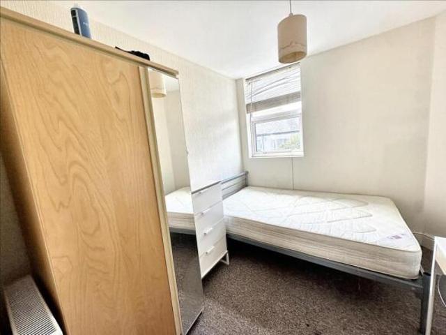 Flat for rent in St.Judes, Mount Wise