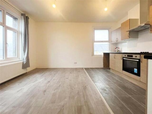 Flat for rent in North Watford