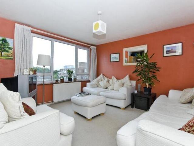 Flat for rent in Stepney, Greater London