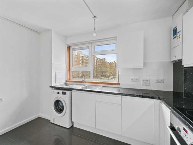 Flat for rent in Cat Hill