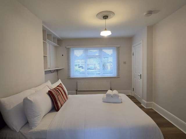 Apartment for rent in West Hendon, The Hyde