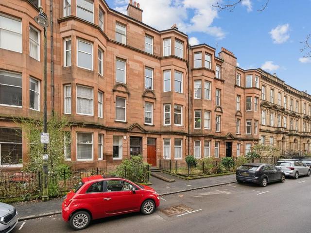 Flat for sale in Garnethill, Scotland