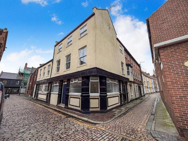 Flat for sale in Old Town, Hull