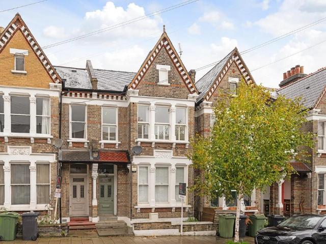 Flat for sale in Brixton, Greater London