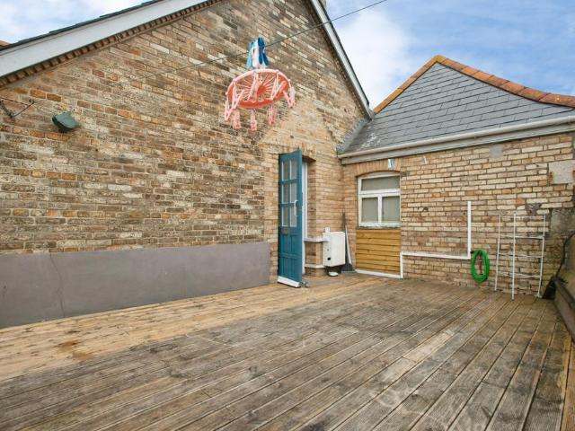 Flat for sale in Newquay, Cornwall