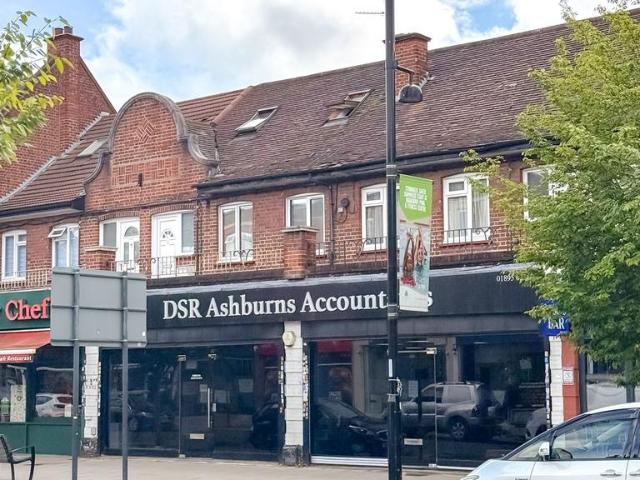 Flat for sale in Greater London