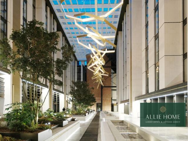 Flat for sale in Chelsea, Greater London