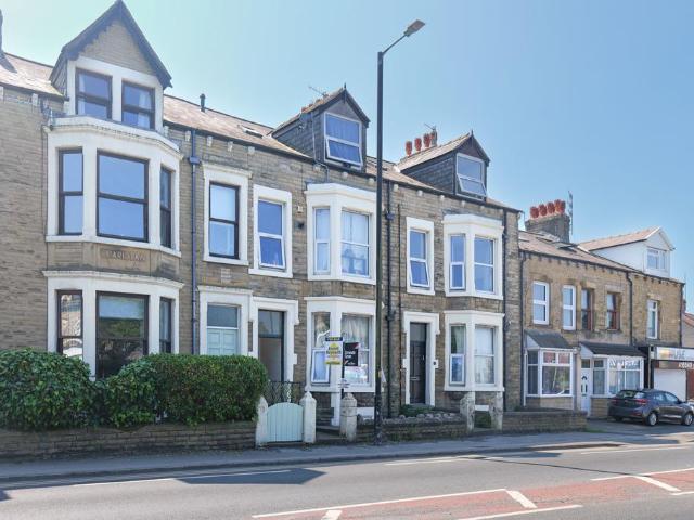 Flat for sale in Poulton-le-Sands, Bare