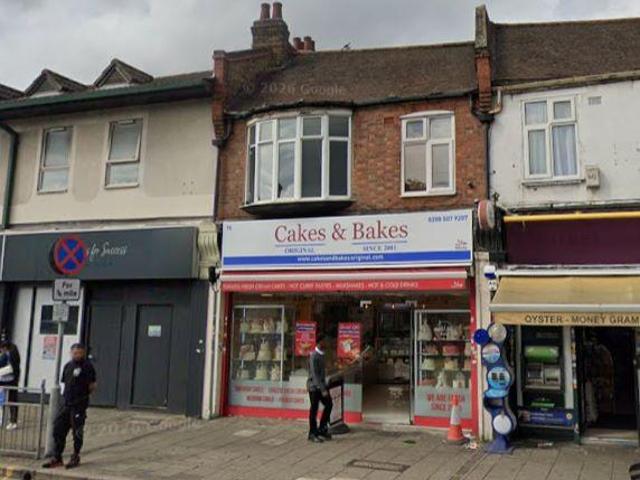 Flat for sale in Thames View, Greater London