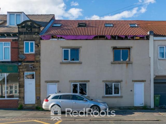 Flat for sale in South Kirkby and Moorthorpe, South Kirkby