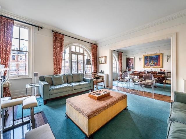 Flat for sale in Westminster, Victoria