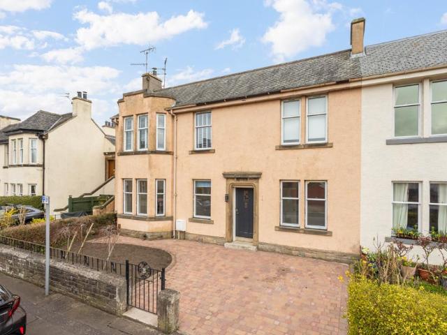 Flat for sale in Craiglockhart, Scotland