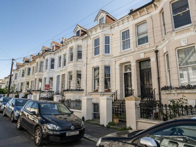 Flat for sale in Brighton & Hove
