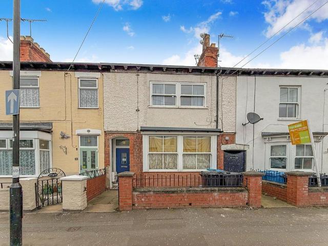 Flat for sale in Hull, City Of Kingston Upon Hull