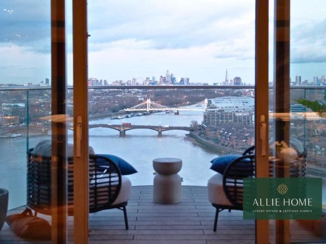 Flat for sale in Chelsea, Greater London