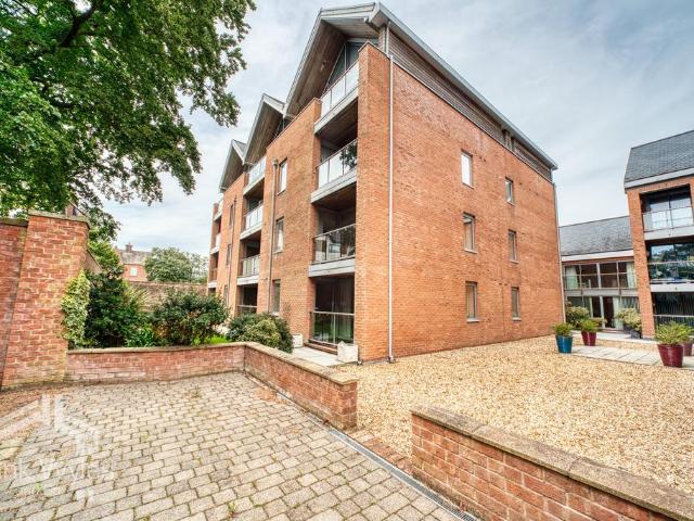 Flat for sale in Lytham, Lancashire