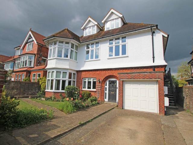 Flat for sale in Upperton, Eastbourne