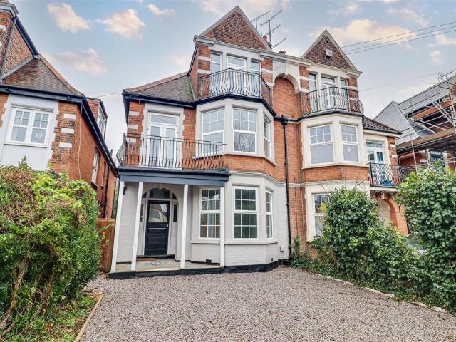 Flat for sale in Westcliff-on-sea, Westcliff-on-Sea