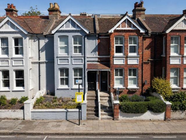 Flat for sale in Aldrington