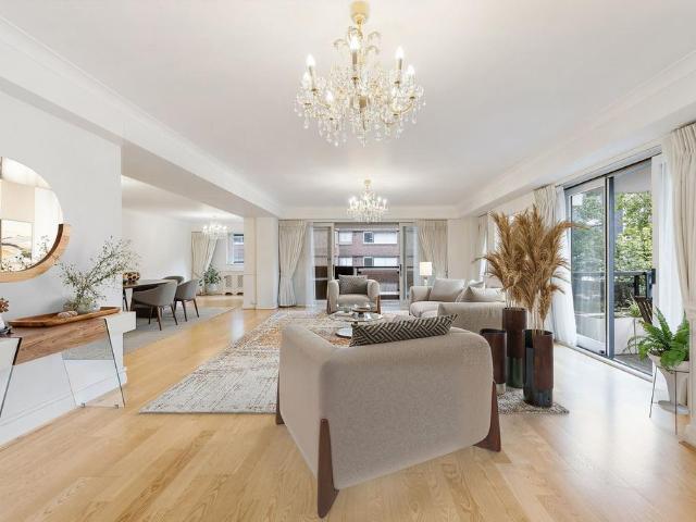 Flat for sale in St. John's Wood, Isle Of Man