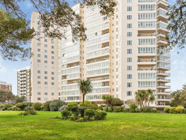 Flat for sale in Springbourne, Bournemouth