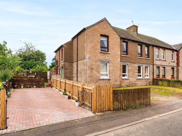 Flat for sale in West Calder