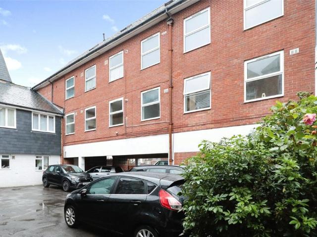Flat for sale in Old Portsmouth, Portsmouth