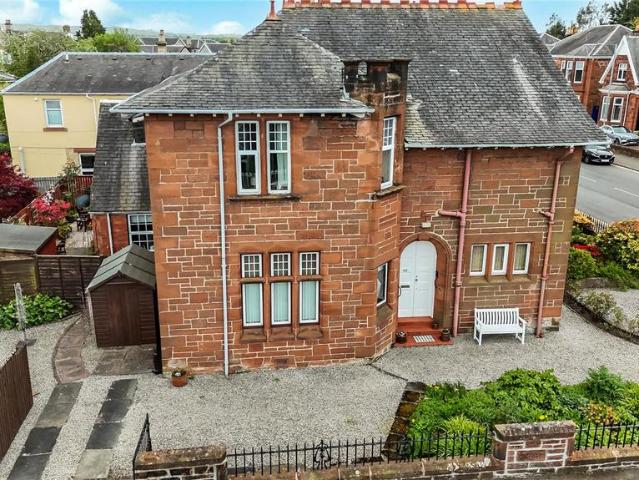 Flat for sale in Grange, Crookedholm