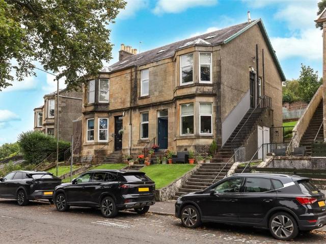 Flat for sale in Bow Farm, Greenock