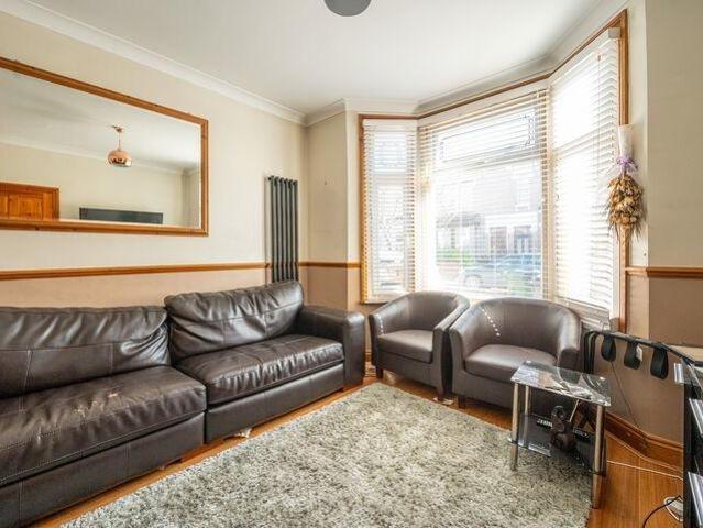 Flat for sale in Temple Mills, Leytonstone