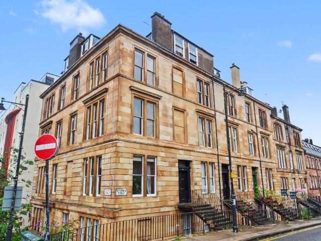 Flat for sale in Garnethill, Scotland