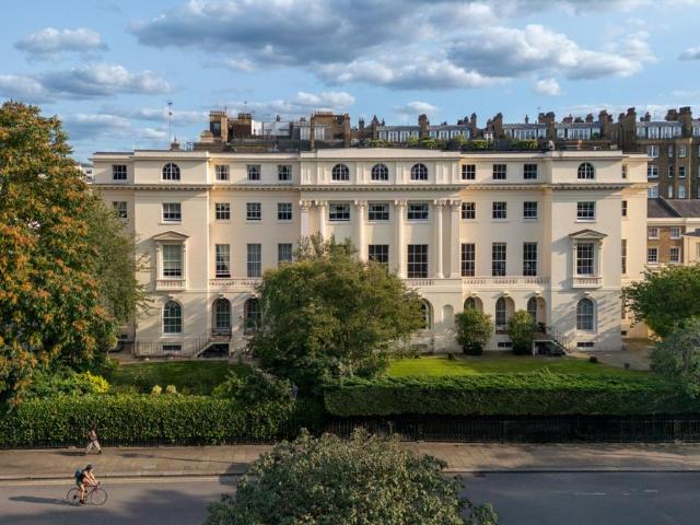 Flat for sale in East Marylebone, Marylebone