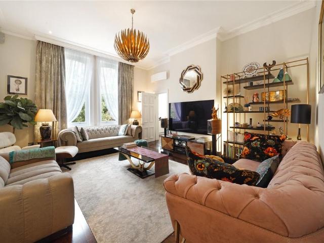 Flat for sale in West Hampstead, Isle Of Man