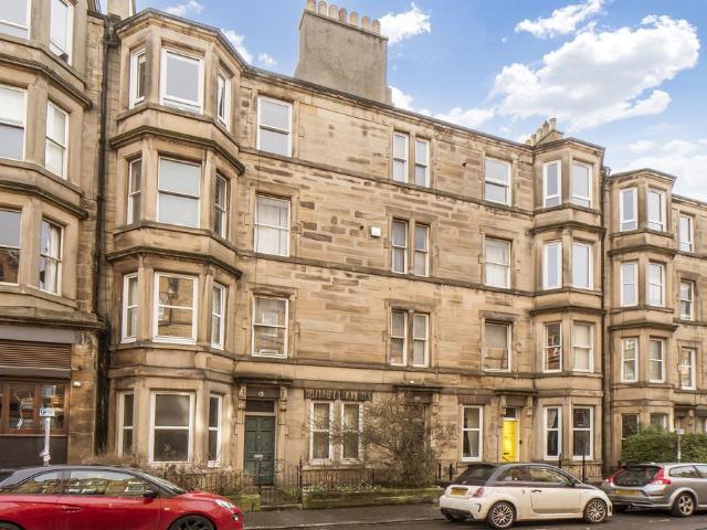 Flat for sale in Merchiston, Scotland