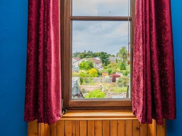 Flat for sale in Baberton, Juniper Green