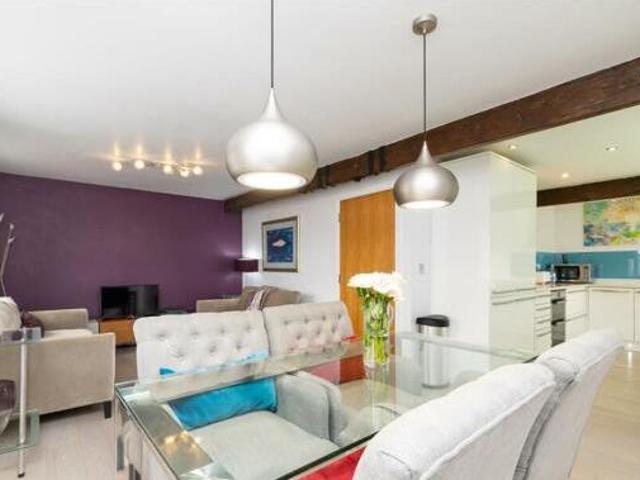 House for sale in Warwick, Warwickshire