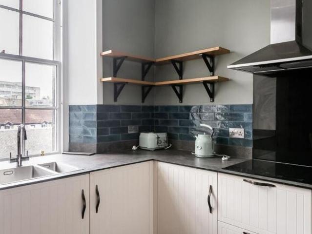 Flat for sale in North Leith, Scotland