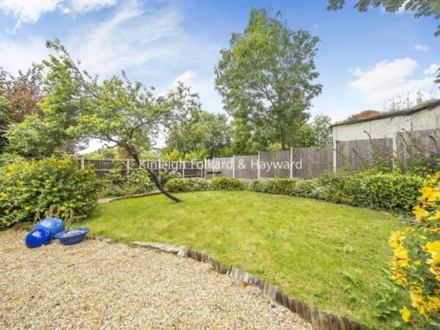 Flat for sale in Bridgefield, Kent